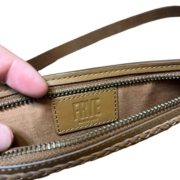 Frye Brown Leather Belt Bag Waist Fanny Pack Size M - Picture 6 of 8